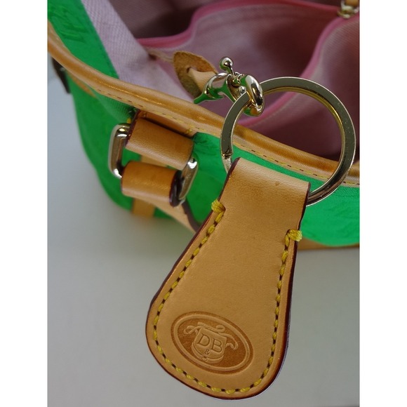 Dooney & Bourke Emerald Green Canvas Leather Trim Tote Bag w luggage tag - Picture 10 of 10